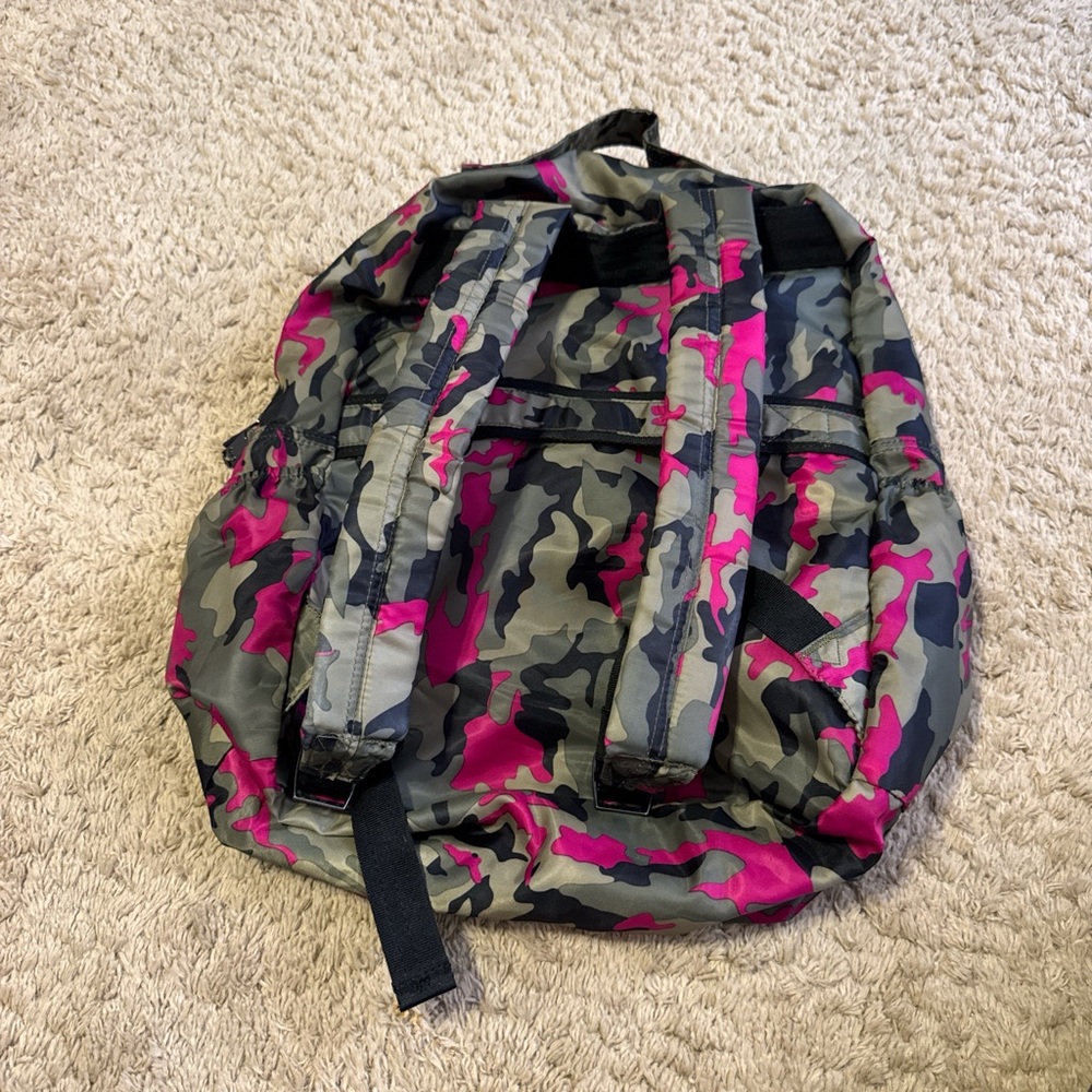 Lug Urban Camo Backpack - Pink and Gray - Picture 2 of 3